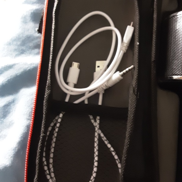 COPY - Brand New Ultimate Karaoke  with Case - Picture 3 of 4